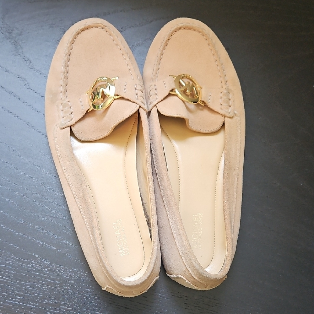 Michael Kors Beige Loafers with Gold Accent